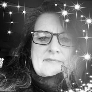 Meet your Posher, Lynette